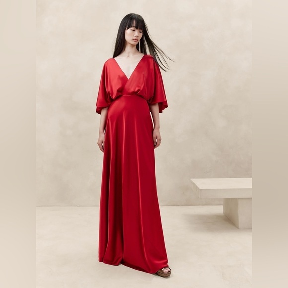 NWT! Banana Republic Red Aura Silk Maxi Dress - Multiple Sizes - Picture 4 of 12